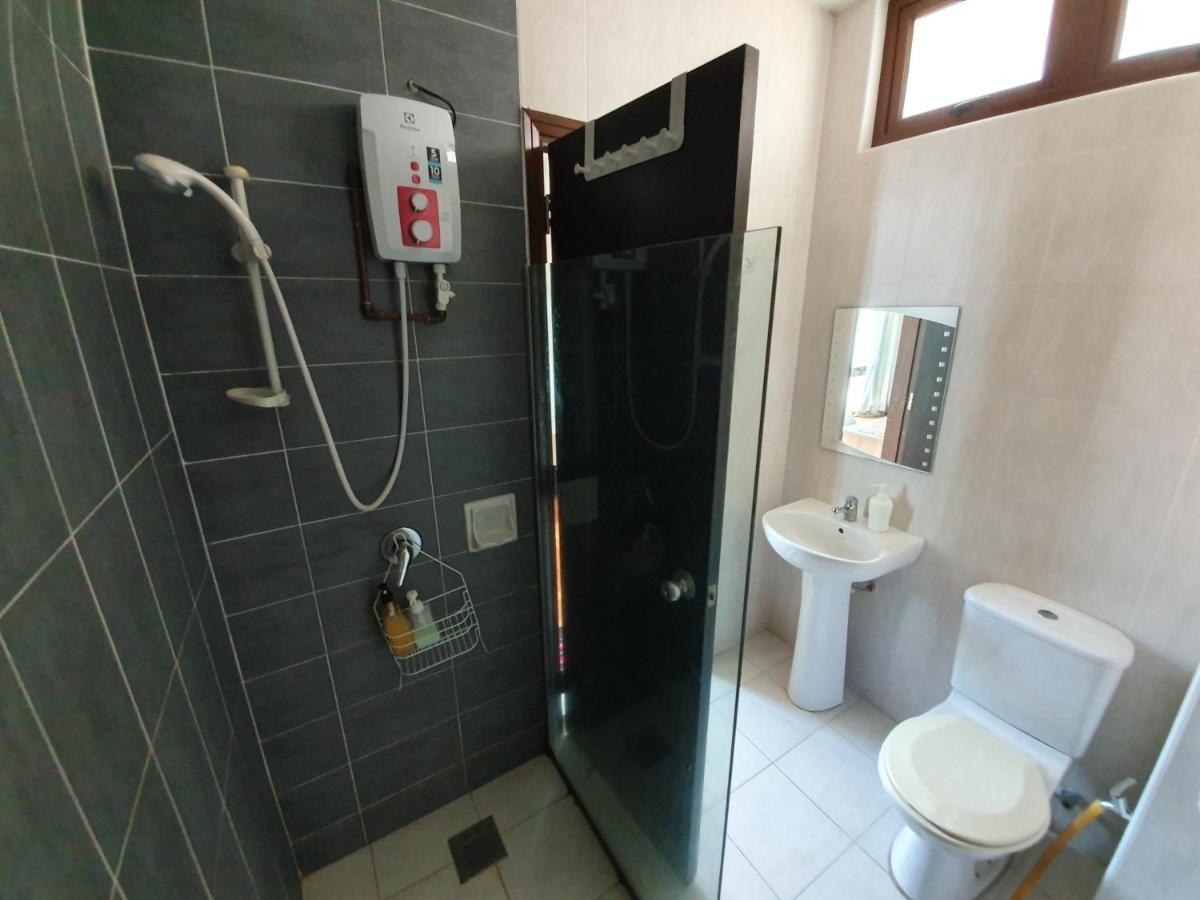 Eden Cosy Living Apartment Batu Ferringhi Exterior photo