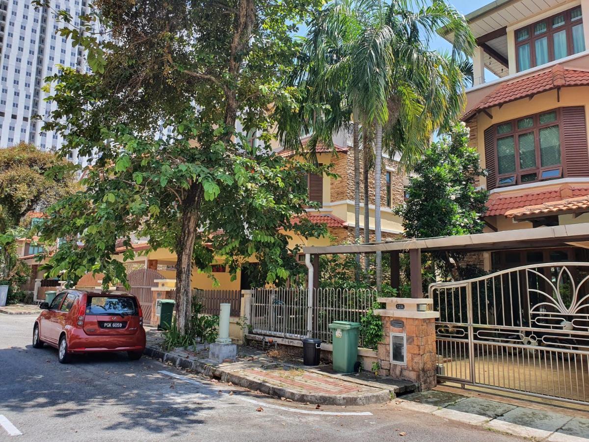 Eden Cosy Living Apartment Batu Ferringhi Exterior photo